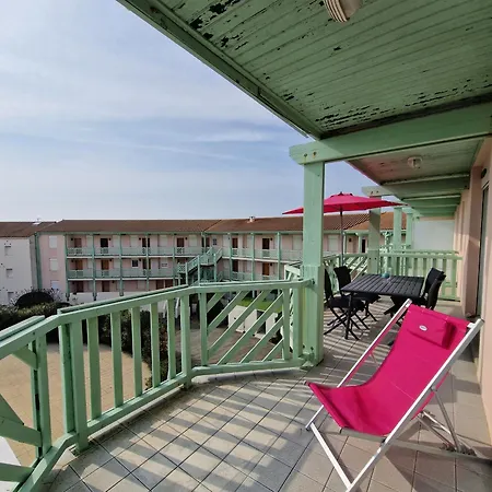 公寓 Avec Piscine, Tennis & Balcon, Centre-ville Chatelaillon-plage, 6 Pers, 2 Ch - Fr-1-706-17