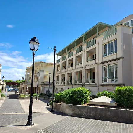 Appartamento Avec Piscine, Tennis & Balcon, Centre-ville Chatelaillon-plage, 6 Pers, 2 Ch - Fr-1-706-17 Châtelaillon-Plage