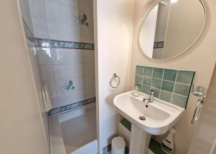 Avec Piscine, Tennis & Balcon, Centre-ville Chatelaillon-plage, 6 Pers, 2 Ch - Fr-1-706-17 * Chatelaillon-Plage